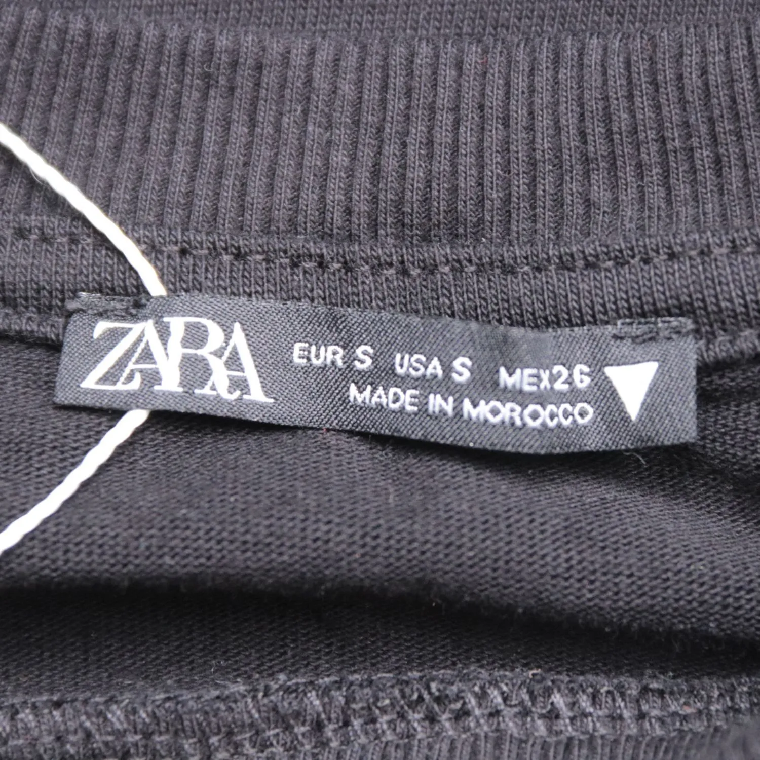 футболка Zara