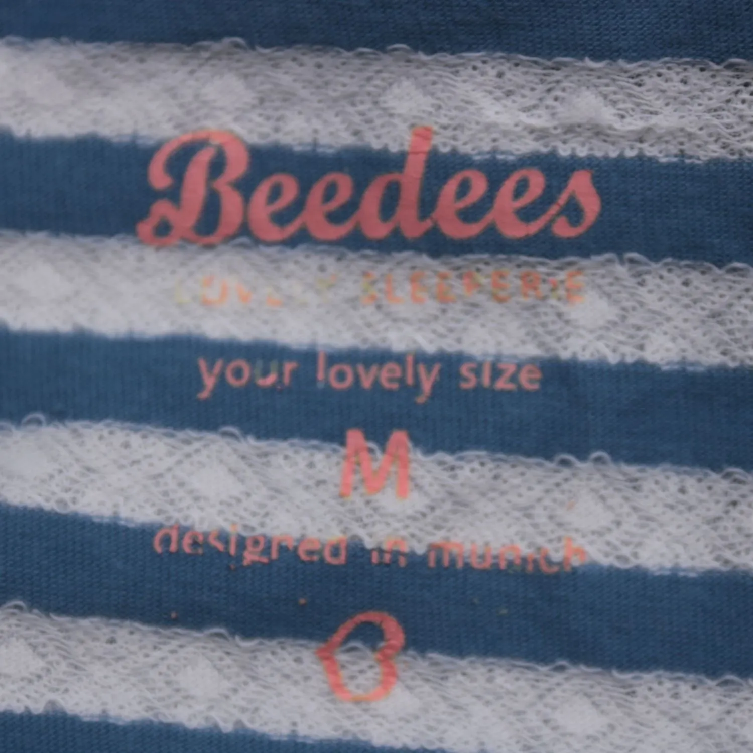 майка Beedees